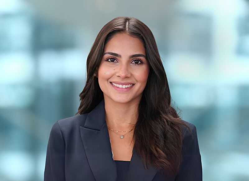 Photo of Liz S. Guinan