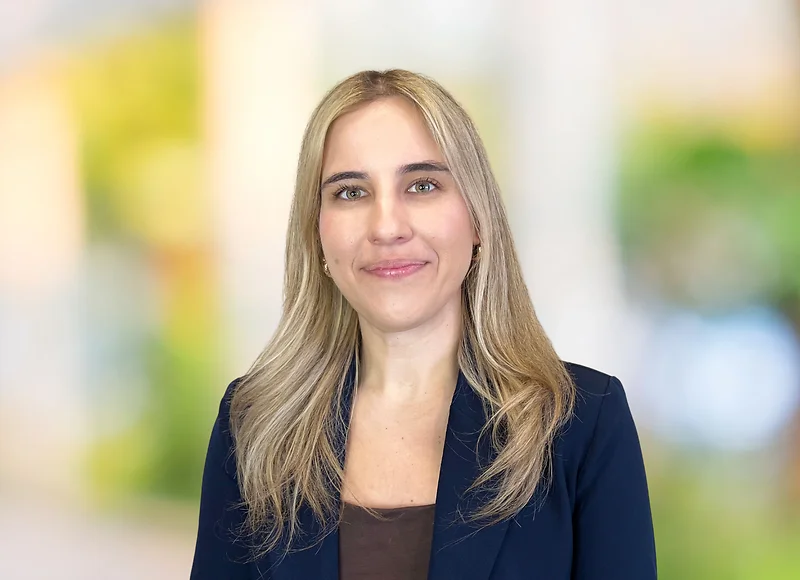 Photo of Julia L. Malca